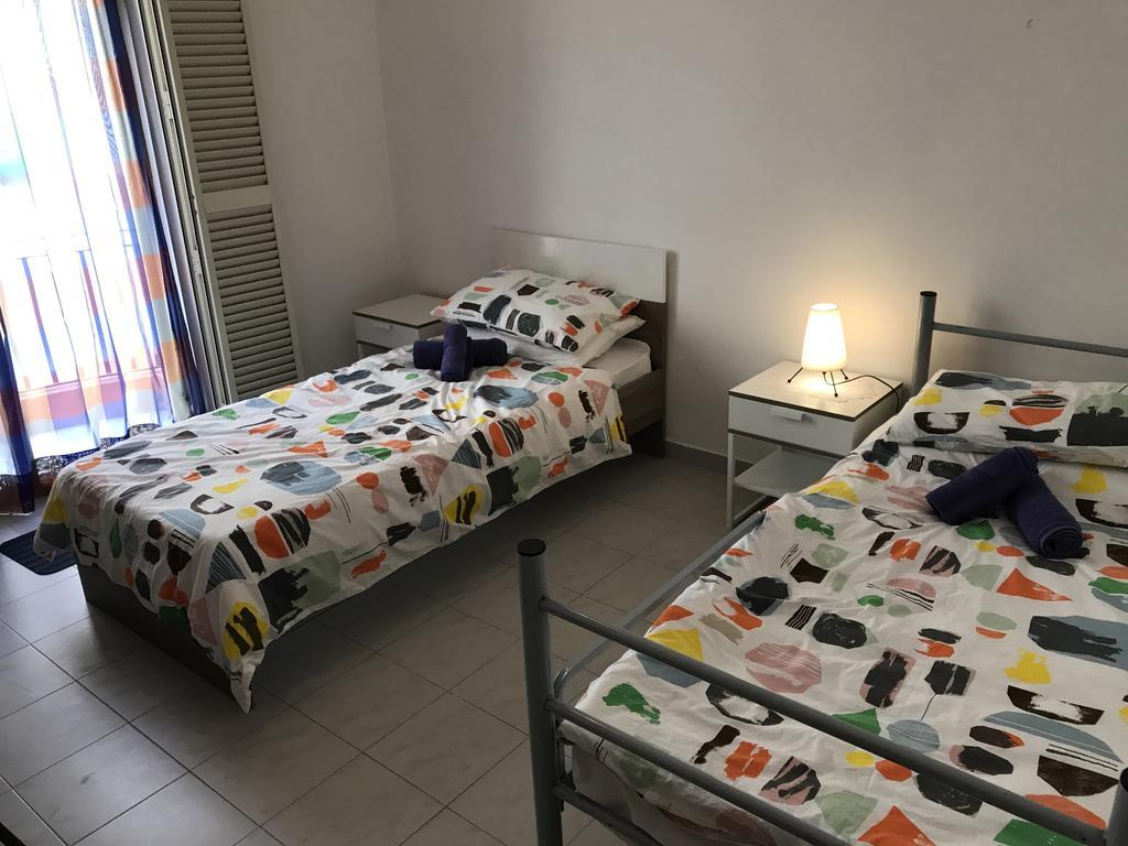 Swieqi Semi Detached Maisonette Saint Julian's ภายนอก รูปภาพ